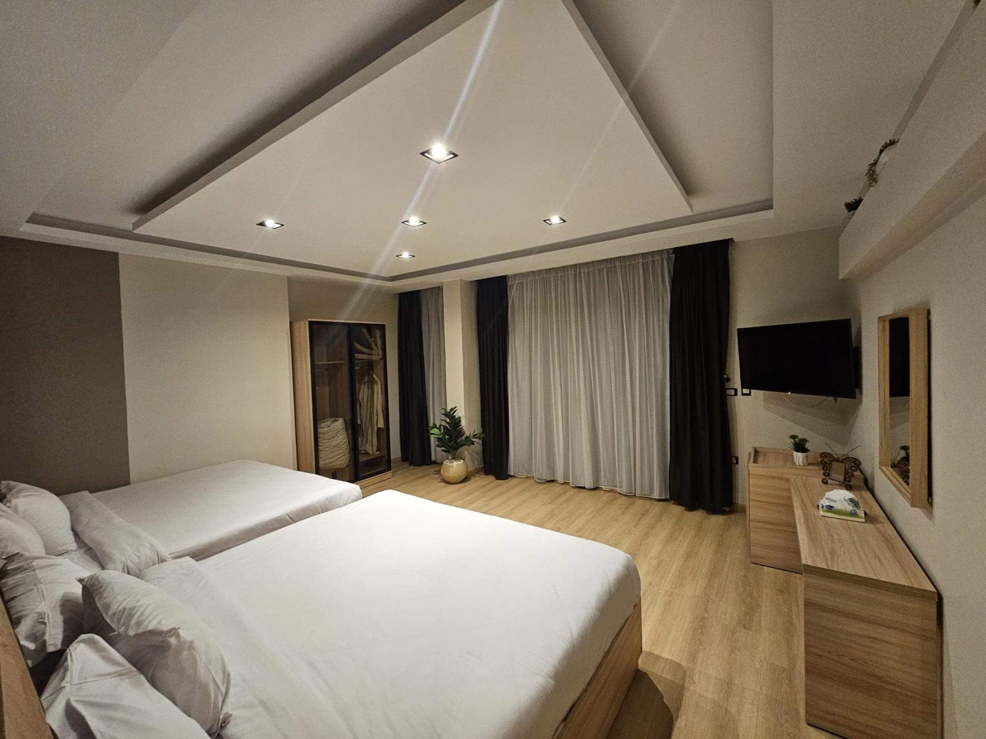 Palm Pyramids View Hotel Kafrat al Jabal Ngoại thất bức ảnh