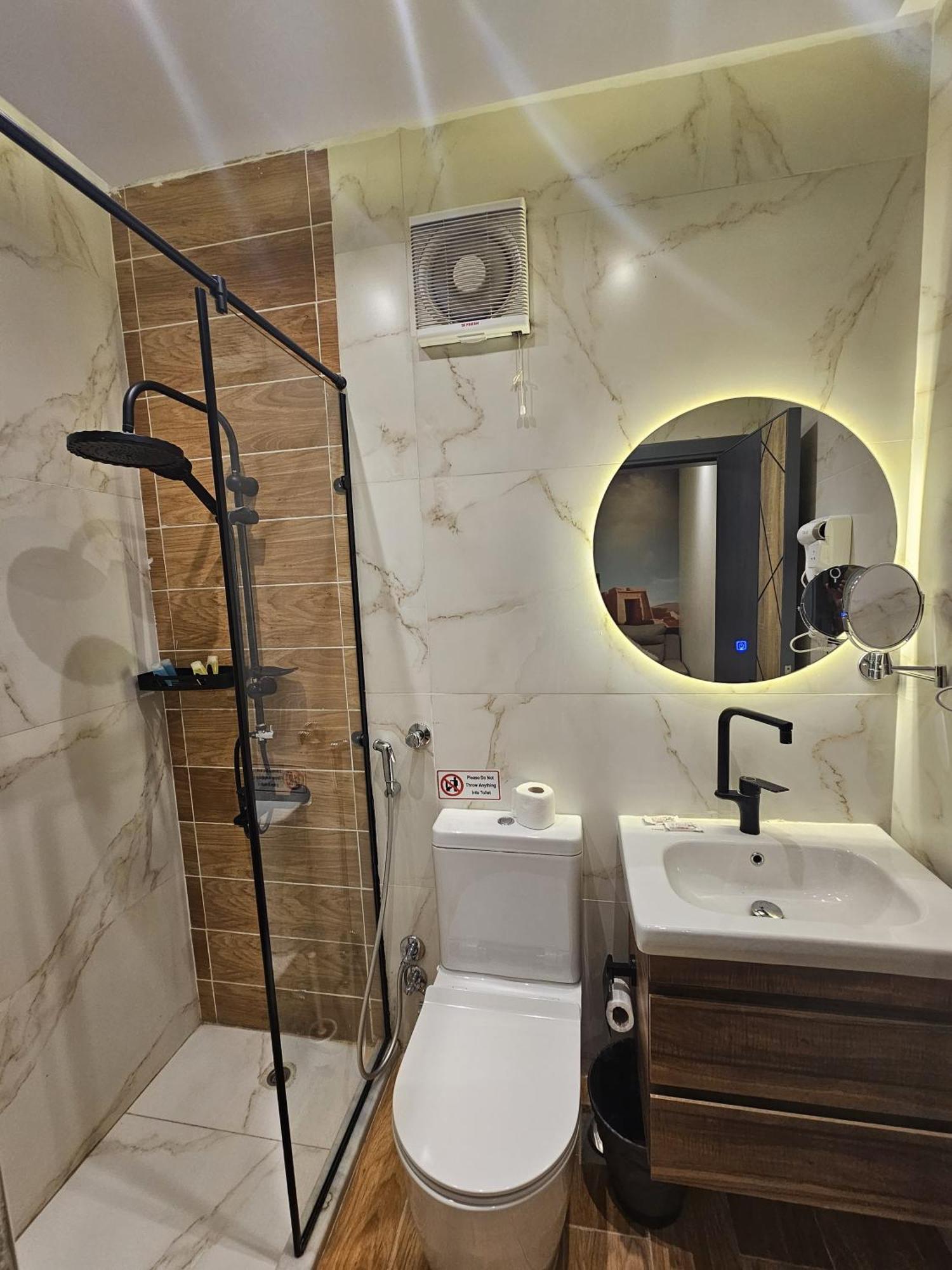 Palm Pyramids View Hotel Kafrat al Jabal Phòng bức ảnh